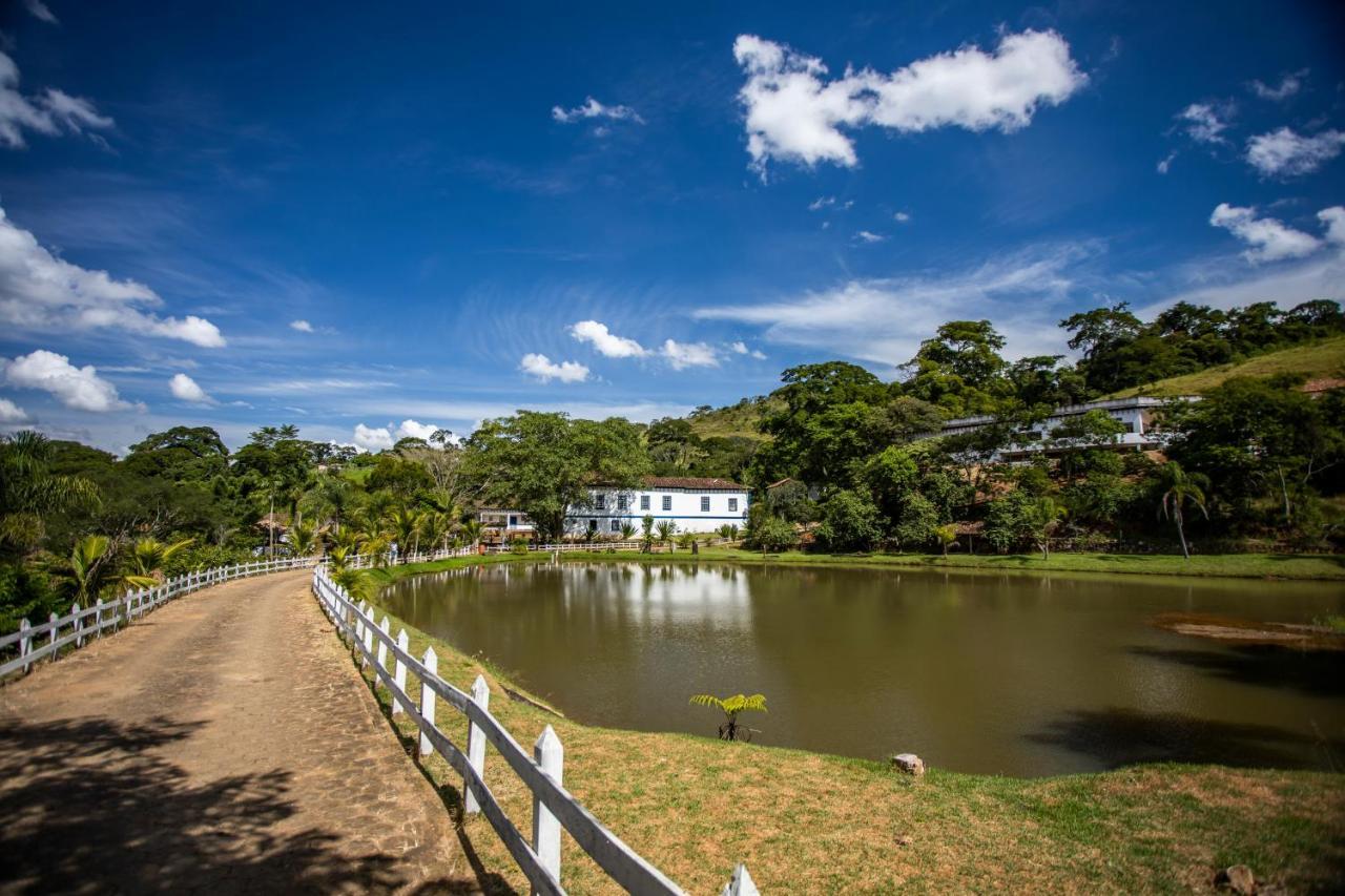Hotel Fazenda Paciencia Santana dos Montes Exterior photo